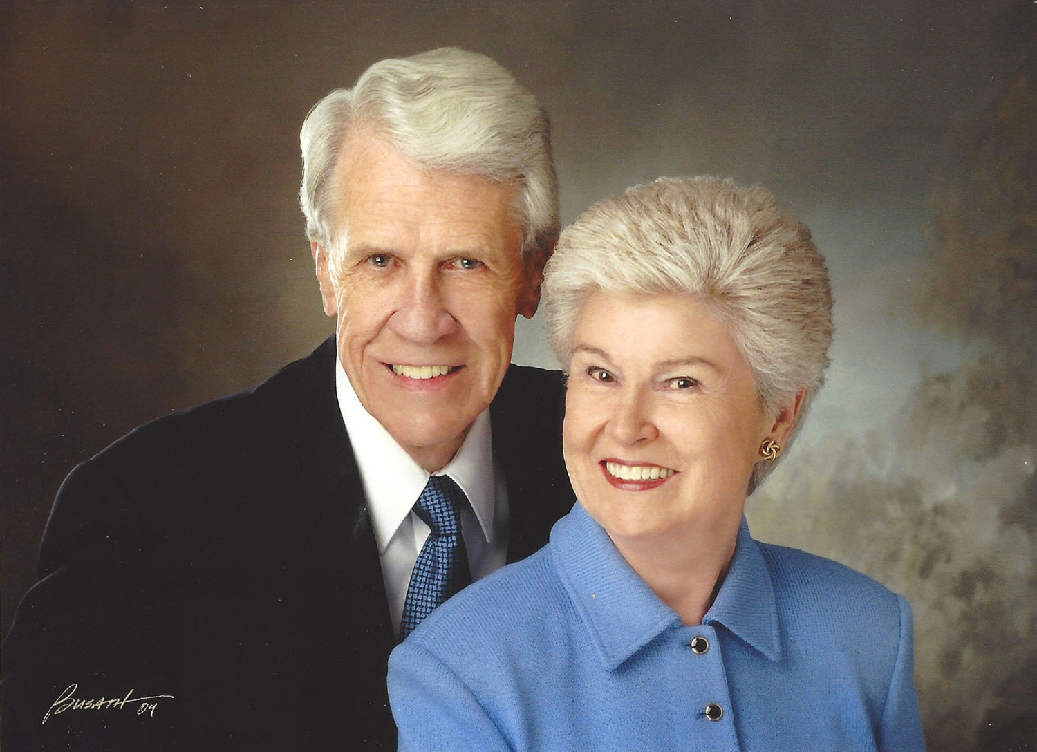 Photo portrait of Howard and Lou Ann Jorgensen