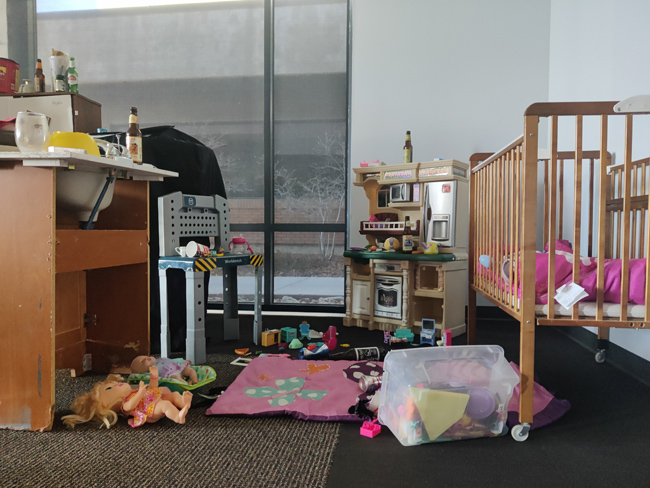 Photo of a simulation lab space representing the bedroom of a small child